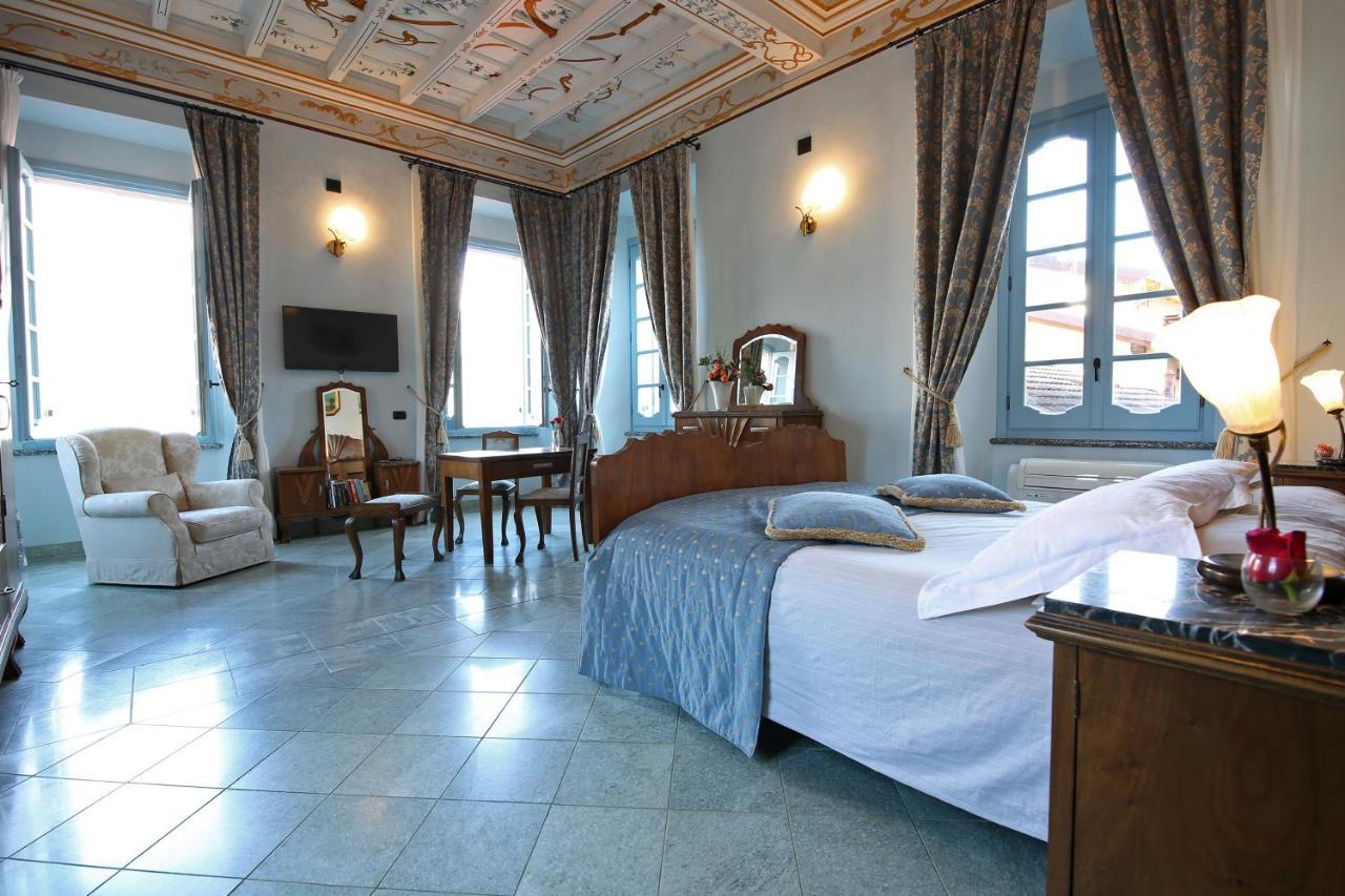 Palazzo Del Vicere Aparthotel Lezzeno Buitenkant foto