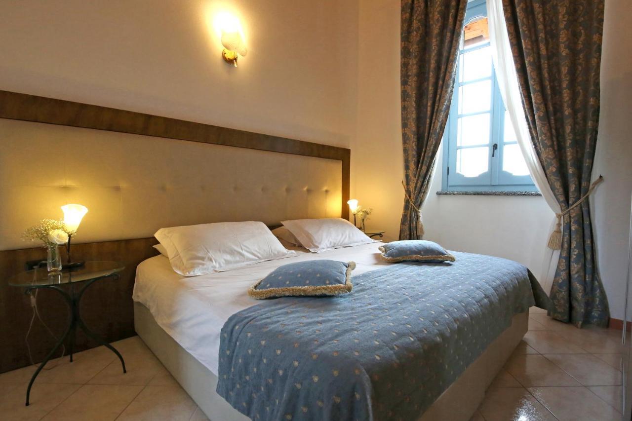 Palazzo Del Vicere Aparthotel Lezzeno Buitenkant foto